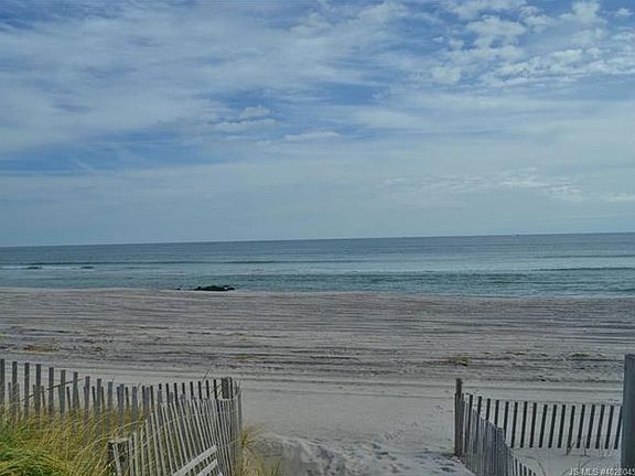 2nd image of 1105 Long Beach Blvd #B