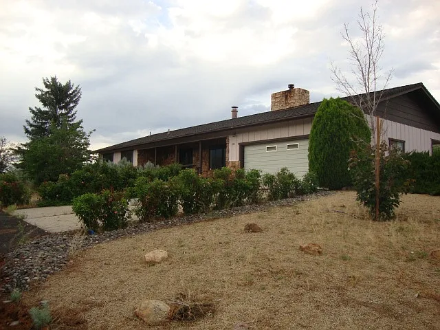 1710 Brenda Way photo 1