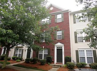 9622 Blossom Hill Dr, Huntersville, NC 28078