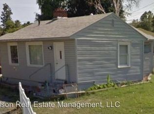 710 W Home Ave, Selah, WA 98942