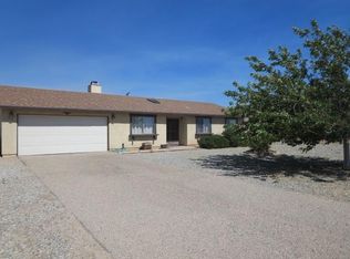 10551 Mohawk Rd, Apple Valley, CA 92308