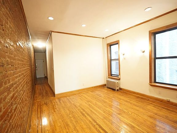 4th image of 816 8th Ave #1A