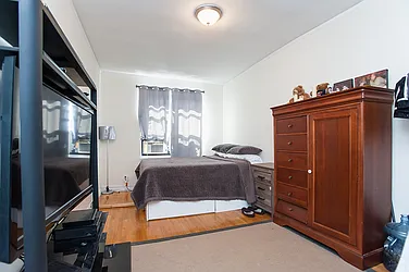 Rented by Emor Management Inc.