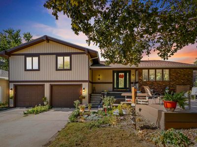 524 Christopher Cir, Jesup, IA, 50648