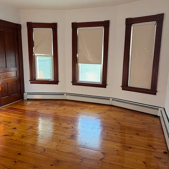 10 Schley St #2 — Photo 4