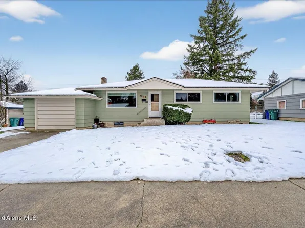 2005 N Syringa Dr, Coeur D Alene, ID 83814