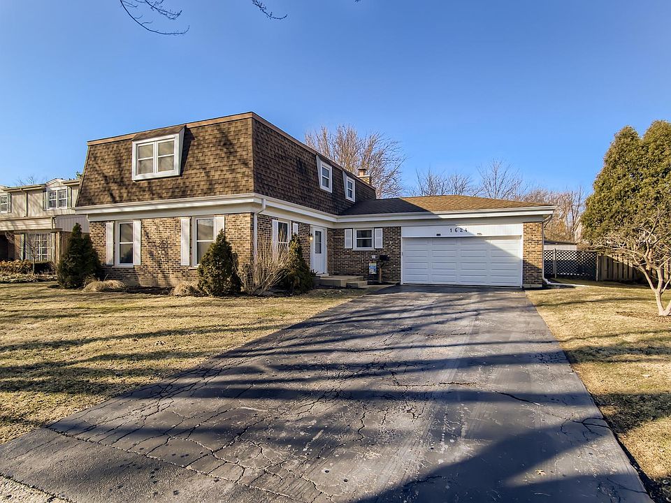 1st image of 1624 E Dogwood Ln