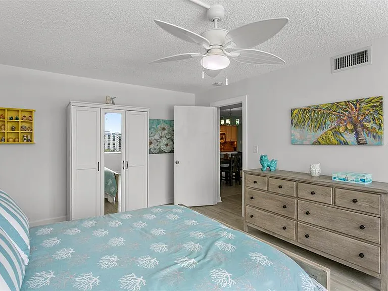 1430 Gulf Blvd #806 — Photo 22