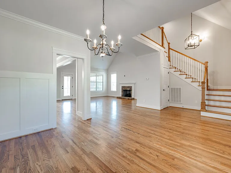 8885 McKenzie Farm Dr — Photo 10