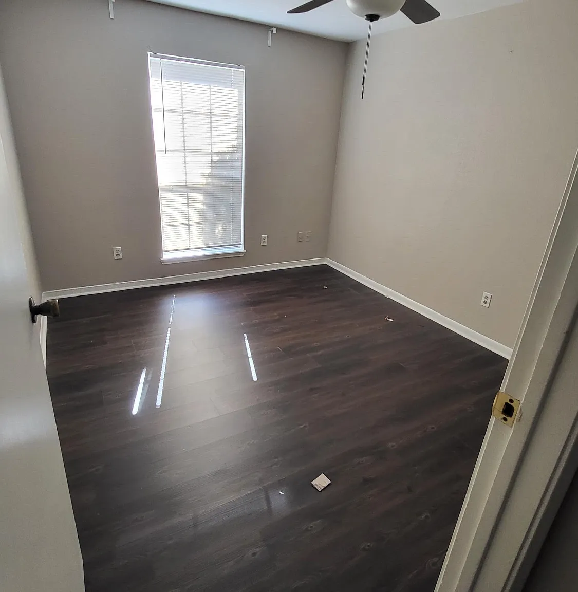 2 bed, 996 sqft, $1,350 — Photo 4