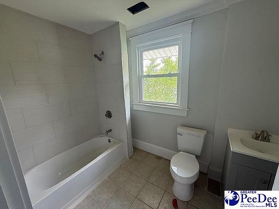 2nd image of 701 King Ave