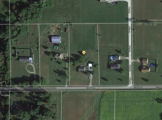 1607 E Cutshall Rd, Scottsburg, IN 47170