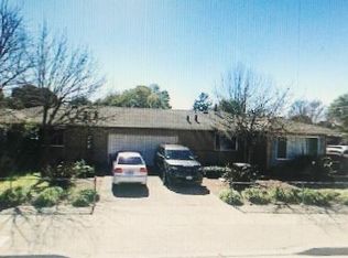 702 McConnell Ave, Santa Rosa, CA 95404