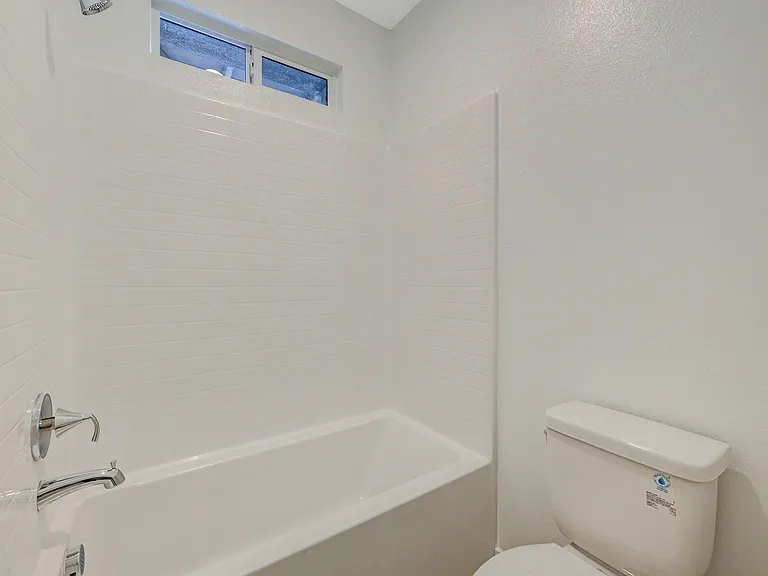 485 Daphne Ter — Photo 43