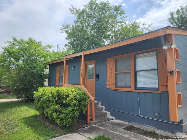 218 HARWOOD DR, San Antonio, TX 78213