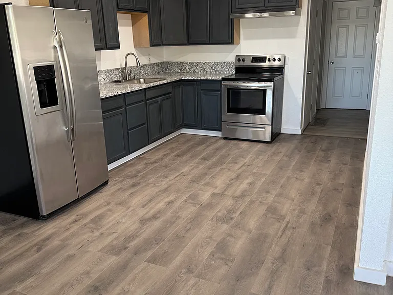 1538 C St #B — Photo 6