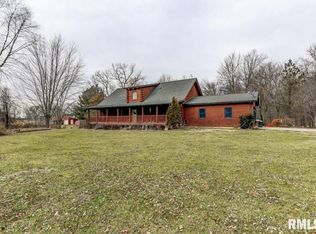 6008 Stagecoach Rd, Pleasant Plains, IL 62677