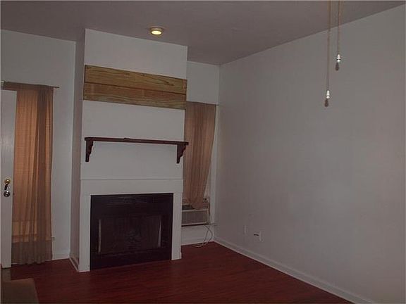 3rd image of 4141 Idaho Ave