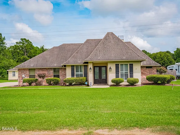 144 Edwin St, Sunset, LA 70584