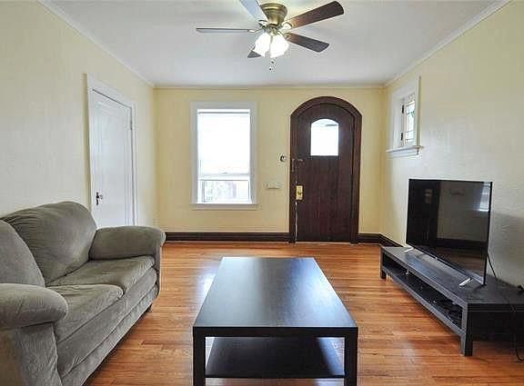 4th image of 6509 Hoffman Ave