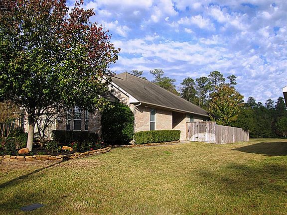Look at the easement next to this property AND it backs to an easement for extra peace and quiet. Can you hear the birds?  Mailbox is in front of the house.