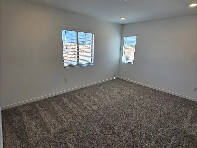 2112 Abraham Ave — Photo 28