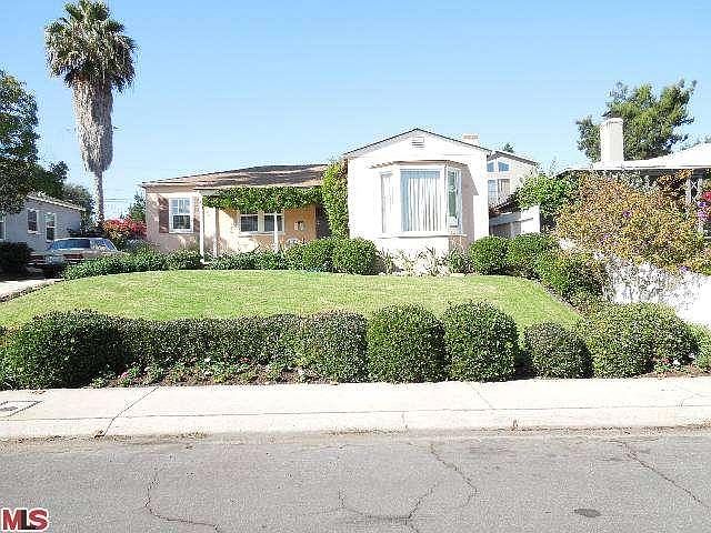 1st image of 7911 Airlane Ave