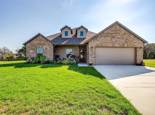 140 Read Ranch Dr, Paradise, TX 76073