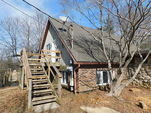 1207 Tree Top Ln #A Photo 1