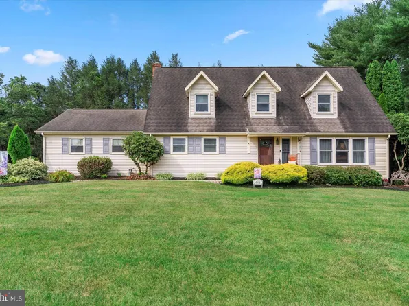 443 Stella Dr, Hockessin, DE 19707