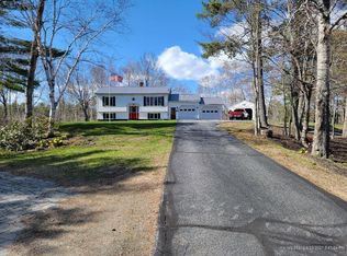 14 Horseback Rd, China, ME 04358