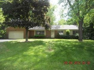 9144 Clover Dr, Temperance, MI 48182