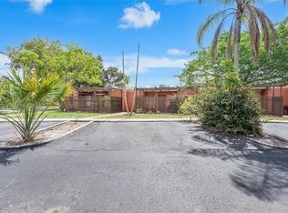 10304 Fairway Rd, Pembroke Pines, FL 33026