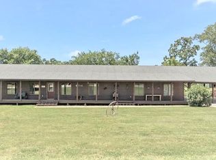 2928 Kim Rd, De Soto, MO 63020
