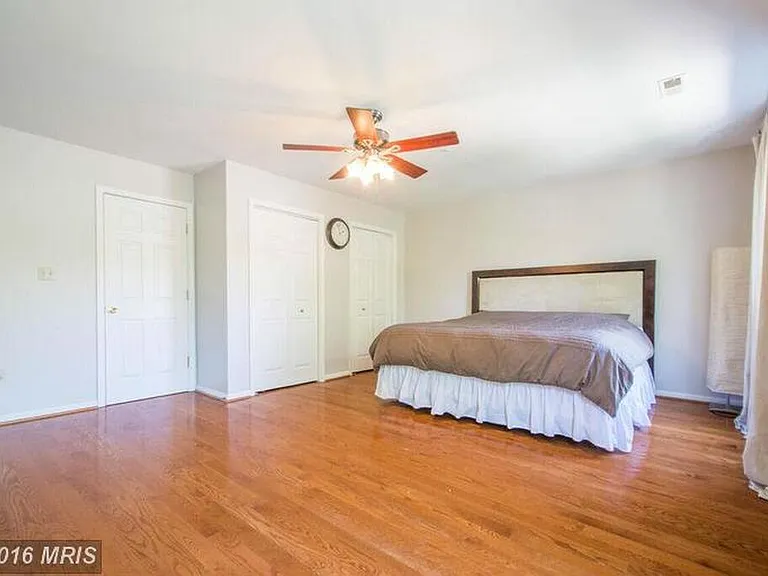 8922 Mallard Ct — Photo 12