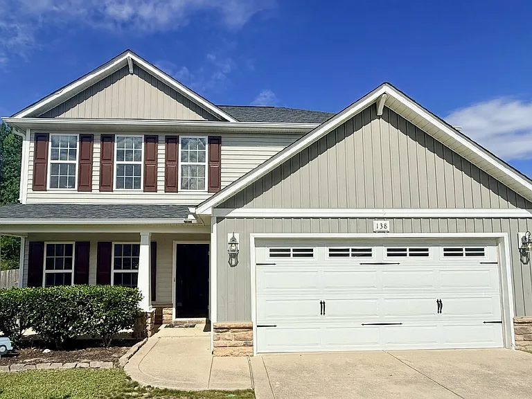 138 Ladden Ln — Photo 1