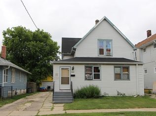 608 N Butrick St, Waukegan, IL 60085