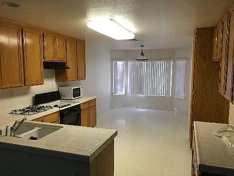 3304 Whisper Sands Ave — Photo 14