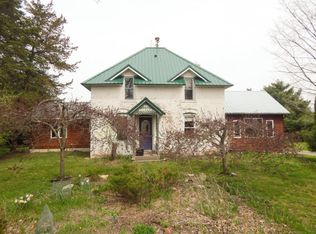 W21768 11th St, Trempealeau, WI 54661