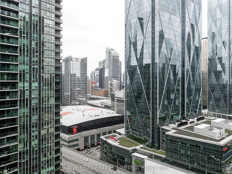 16 Yonge St #2711 — Photo 45