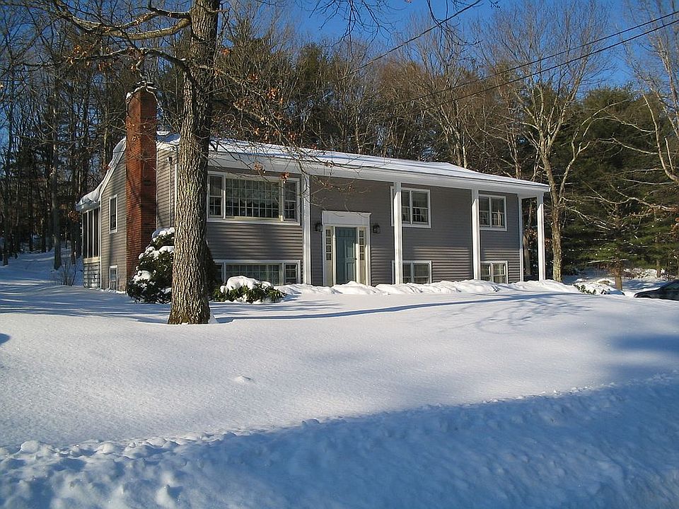 2nd image of 30 Elk Dr