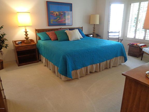5th image of 22009 N Golf Club Dr