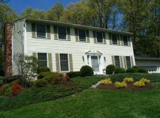 16 Powelton Farms Rd, Newburgh, NY 12550