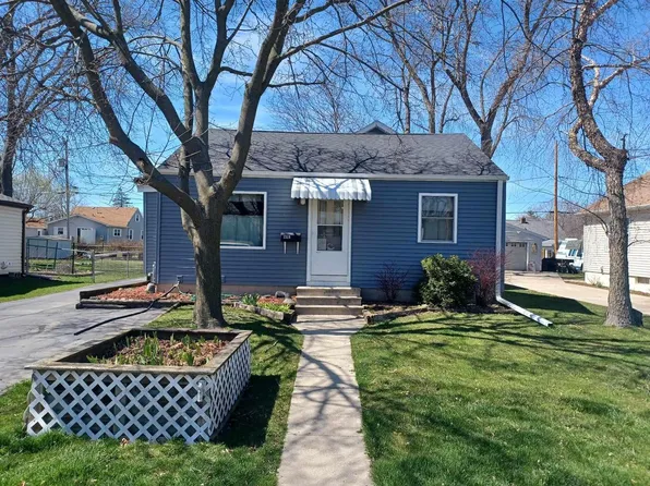 1318 Vine STREET, Union Grove, WI 53182