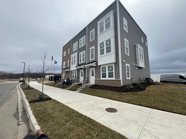 2635 Lohan Way, Hoffman Estates, IL 60192