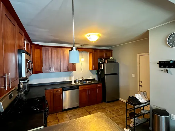 19 Morse St #A, Watertown, MA 02472