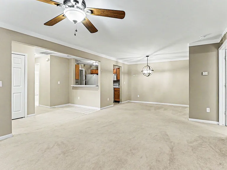 16531 Covington Dr — Photo 8
