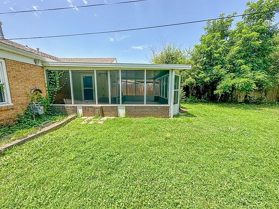 5th image of 333 E Harmon Dr