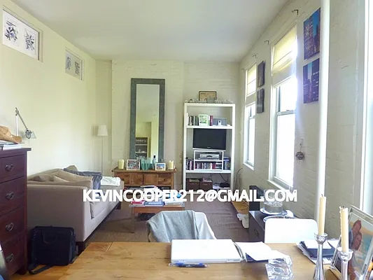 Rented by Earplay | media 16