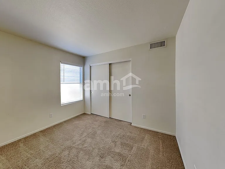 1130 W Lark Dr — Photo 19